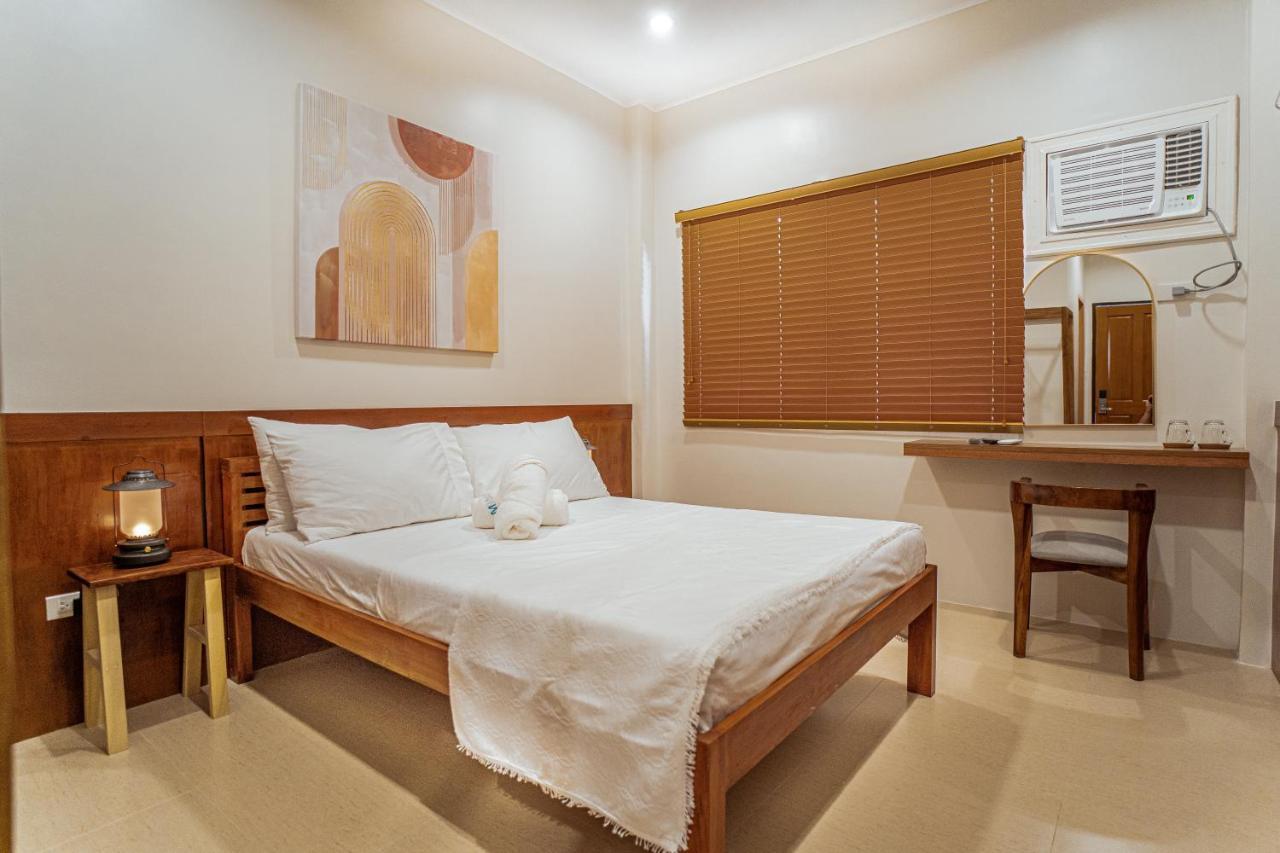 Marieli Suites Near Panglao International Airport Екстериор снимка