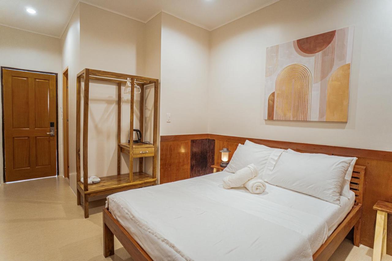Marieli Suites Near Panglao International Airport Екстериор снимка