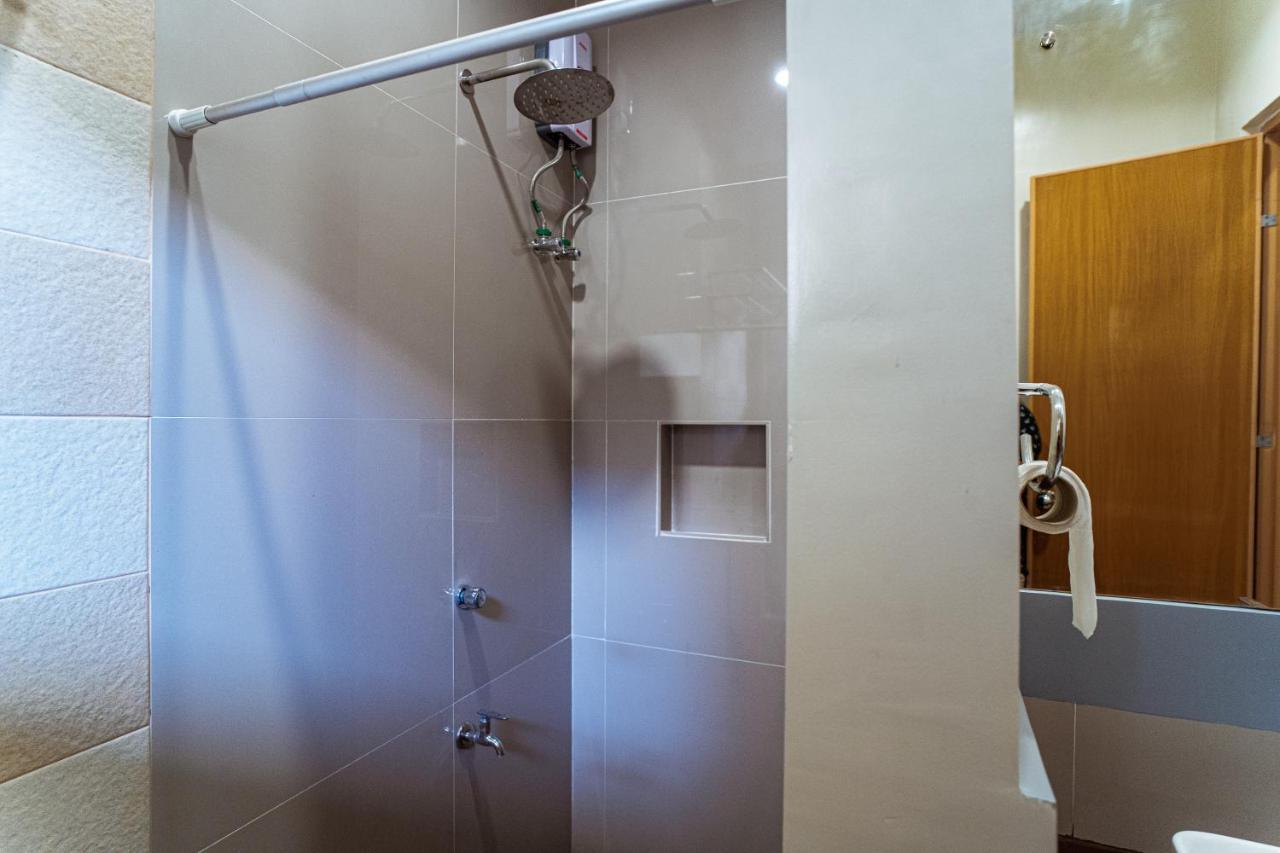 Marieli Suites Near Panglao International Airport Екстериор снимка