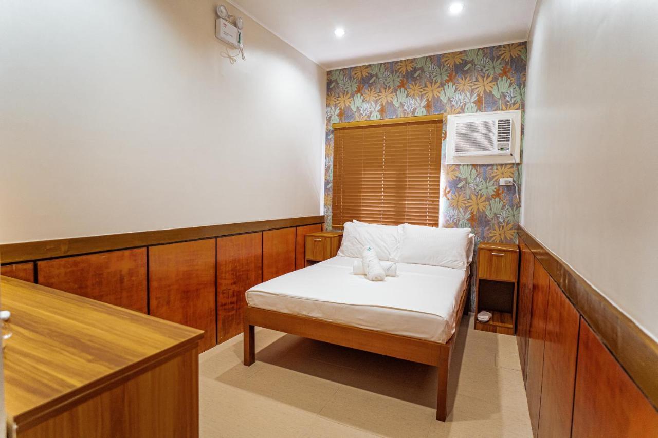 Marieli Suites Near Panglao International Airport Екстериор снимка